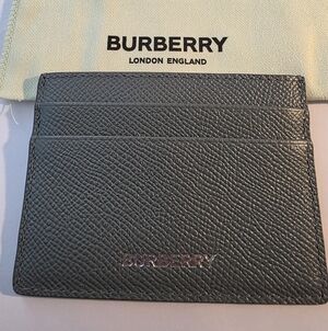 New! Burberry Storm Grey Striped Card Holder